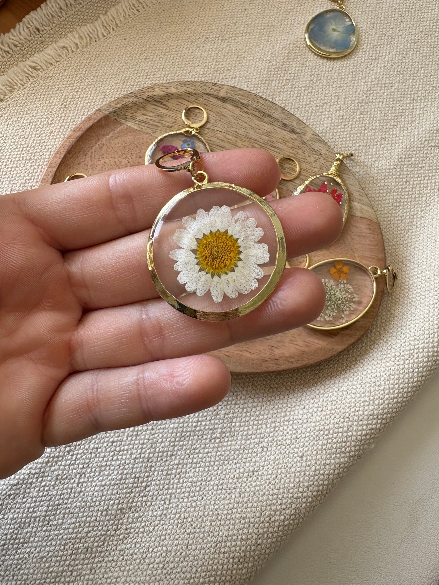 Les marqueurs de mailles fleurs sechées 🌸