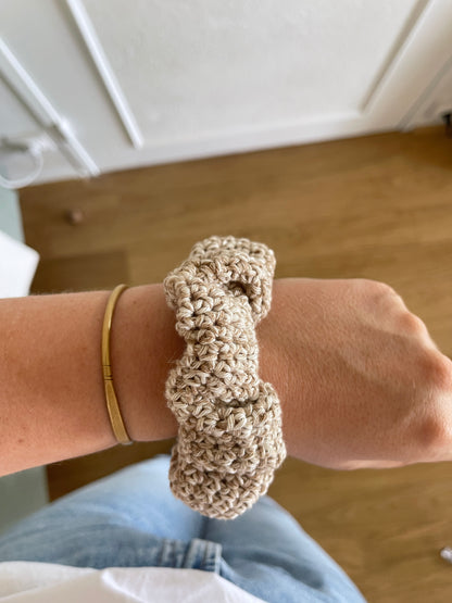 Chouchou scrunchie