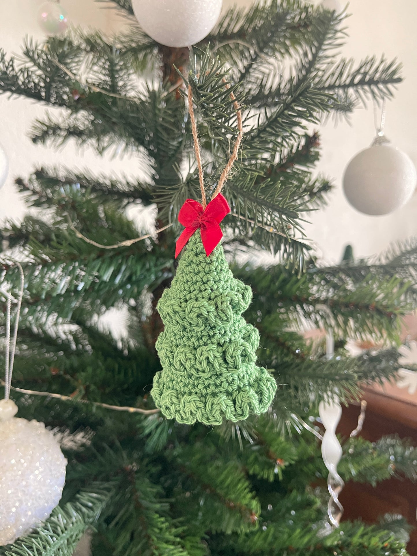 Le sapin à suspendre ou à poser 🎄